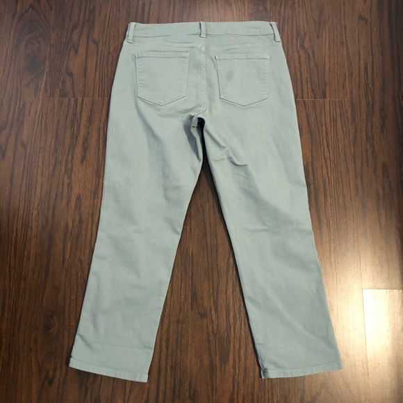 NYDJ Jeans Dayla wise cuff Capri Size 8 - Picture 5 of 7